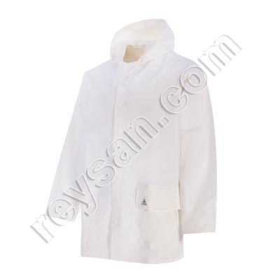 CHAQUETA IMPERMEABLE EN324. 